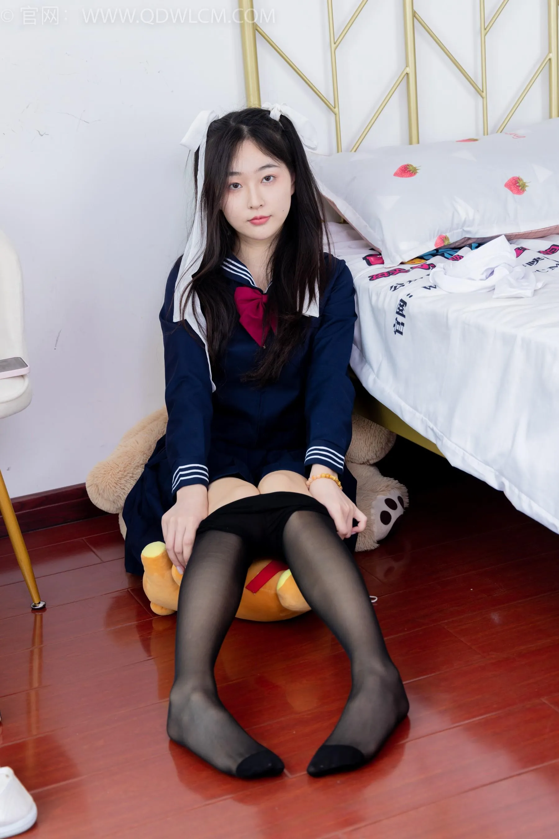 物恋传媒 NO.1544 美兔-学院少女 [151P]插图2